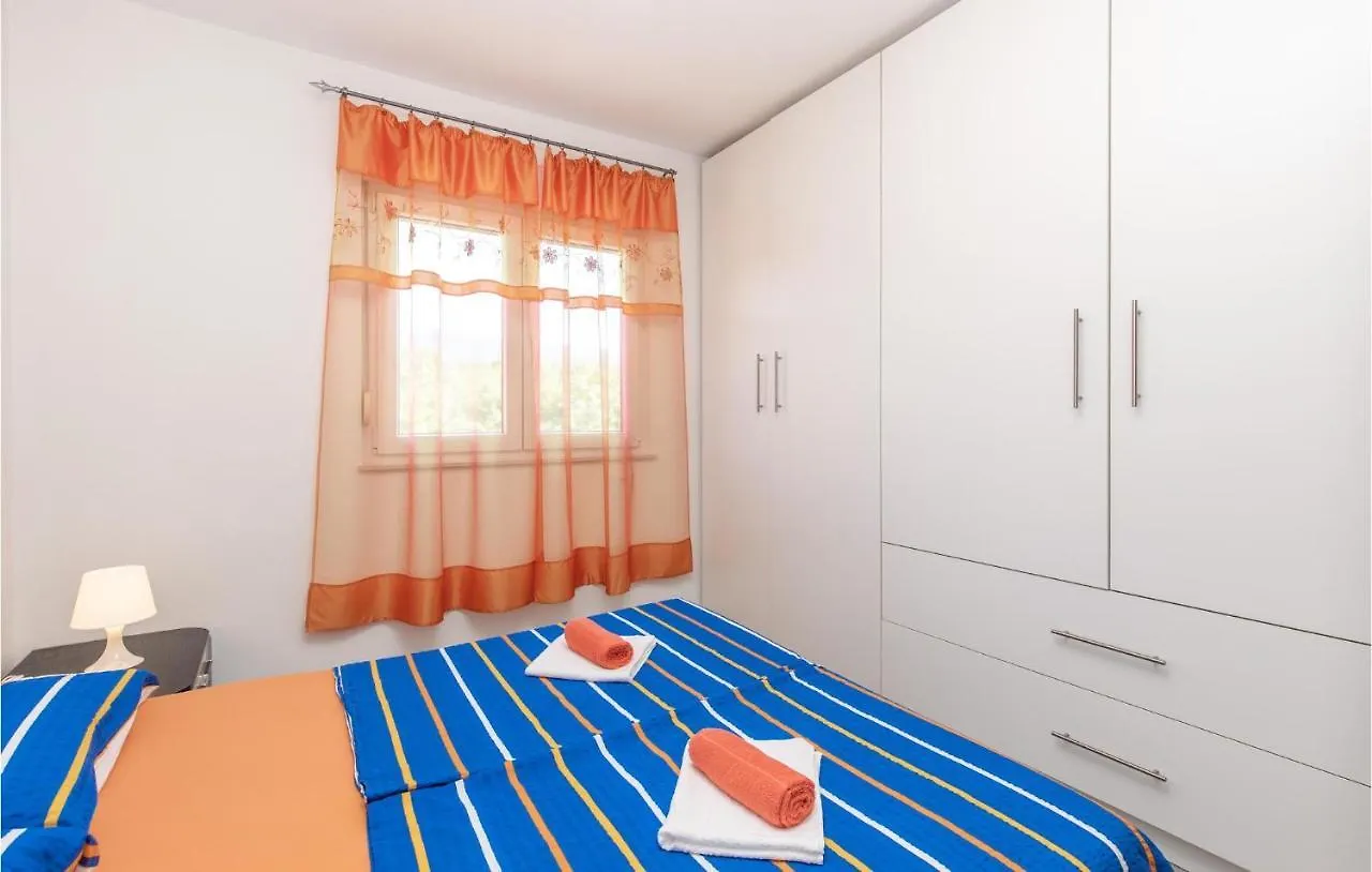 Lovely Apartment In Novi Vinodolski With Wifi